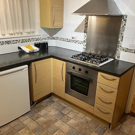 El Met Global Apartment Erith Extérieur photo